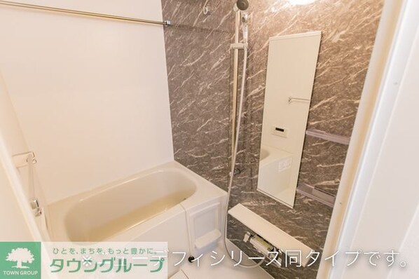 ヒカルサ熊谷石原ノースの物件内観写真